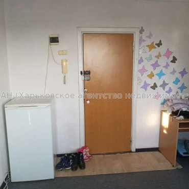 Продам квартиру, Байрона пр-т , 1 кім., 20 м², косметический ремонт 