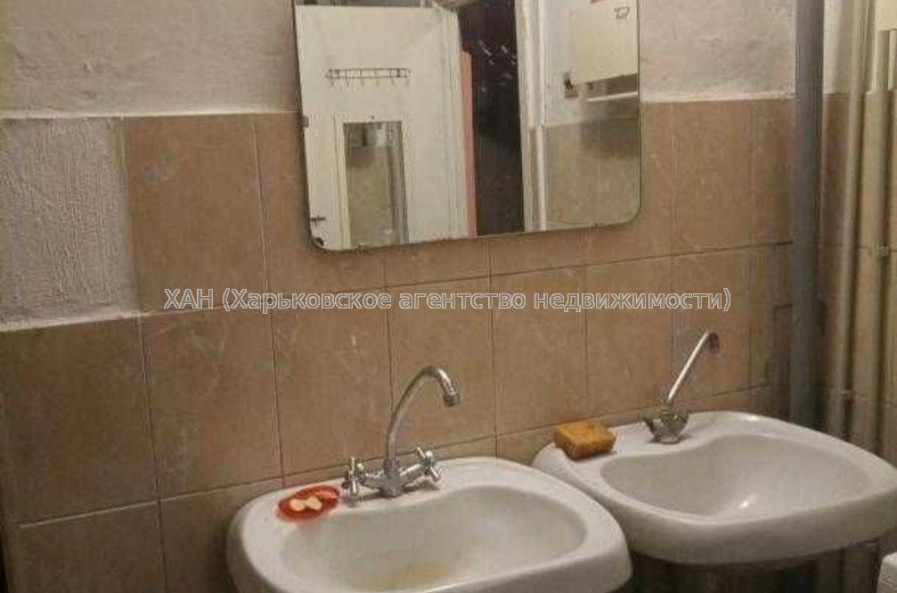 Продам квартиру, Байрона пр-т , 1  ком., 20 м², косметический ремонт 