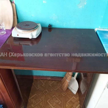 Продам квартиру, Байрона пр-т , 1 кім., 20 м², косметический ремонт 