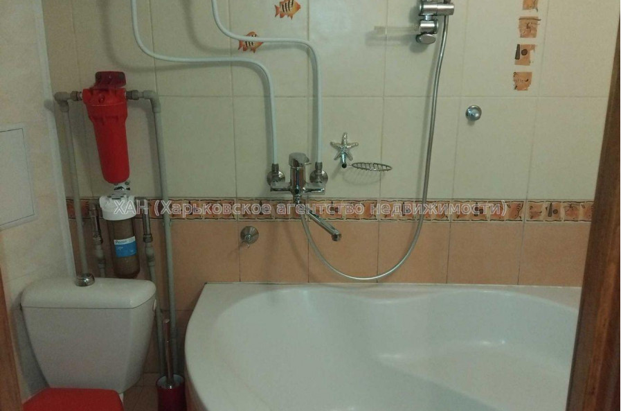 Продам квартиру, Аэрокосмический пр. , 4  ком., 65 м², евроремонт 