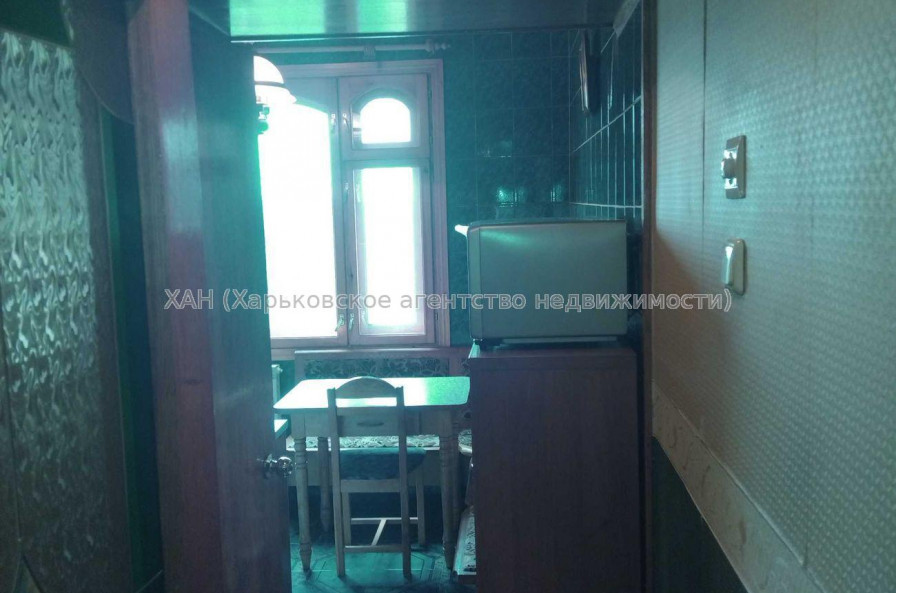 Продам квартиру, Аэрокосмический пр. , 4  ком., 65 м², евроремонт 