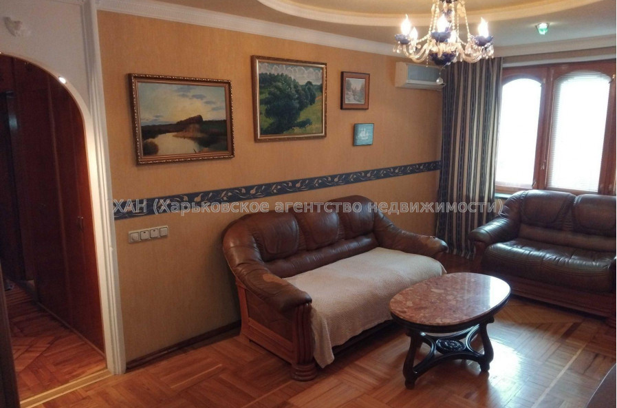 Продам квартиру, Аэрокосмический пр. , 4  ком., 65 м², евроремонт 