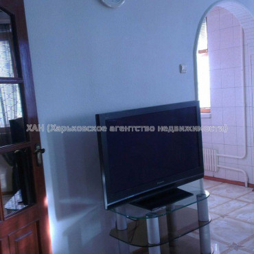 Продам квартиру, Гвардейцев Широнинцев ул. , 4  ком., 84 м², евроремонт 