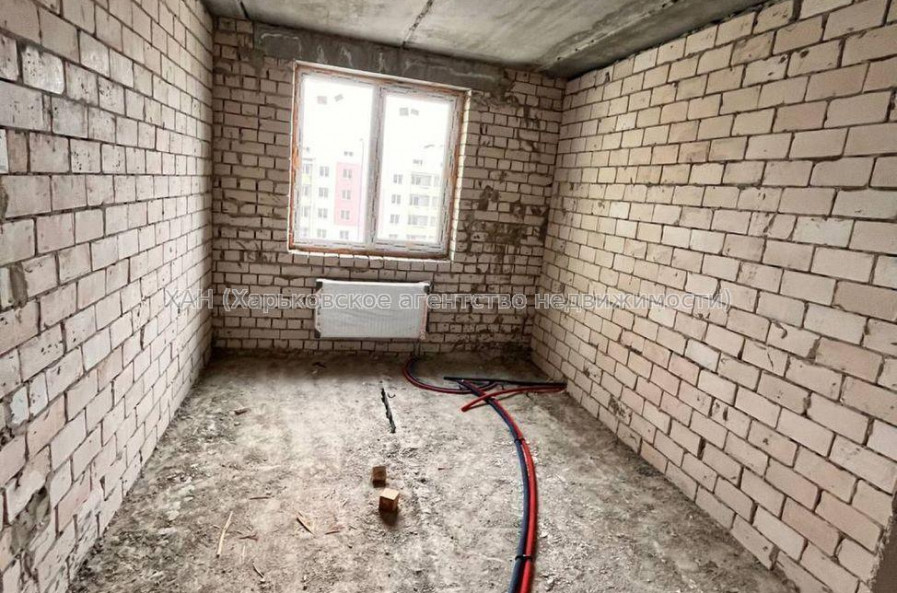 Продам квартиру, Мира ул. , 2  ком., 56 м², без внутренних работ 