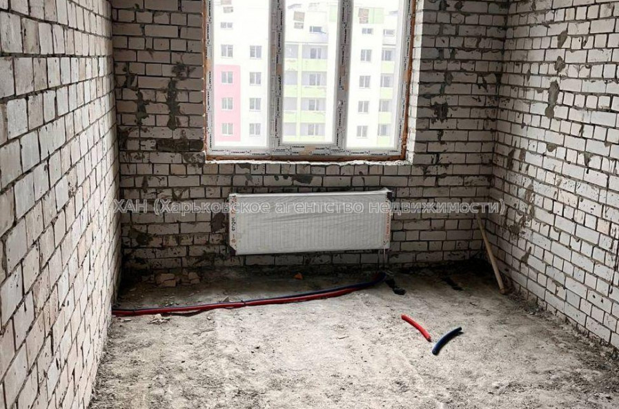 Продам квартиру, Мира ул. , 2  ком., 56 м², без внутренних работ 
