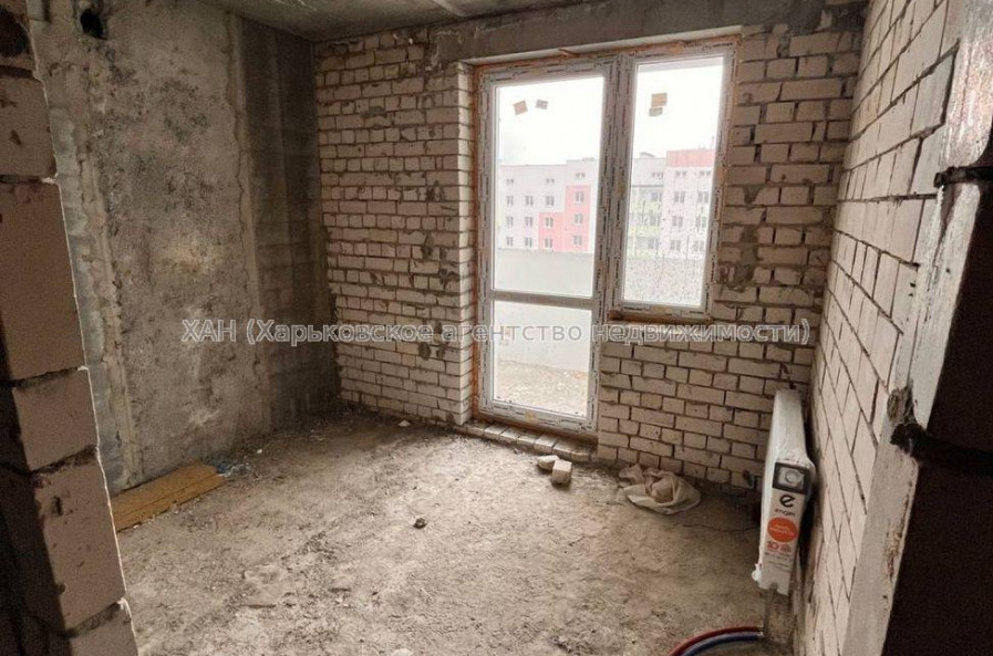 Продам квартиру, Мира ул. , 2  ком., 56 м², без внутренних работ 