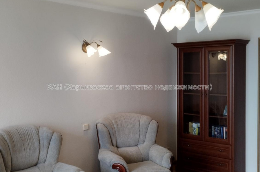 Продам квартиру, Клочковская ул. , 186Б , 3 кім., 71 м², капитальный ремонт 