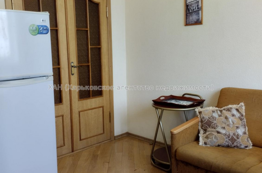 Продам квартиру, Клочковская ул. , 186Б , 3 кім., 71 м², капитальный ремонт 