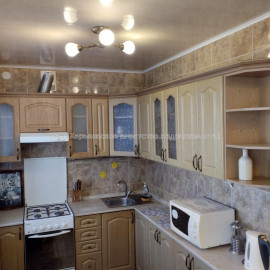 Продам квартиру, Клочковская ул. , 186Б , 3  ком., 71 м², капитальный ремонт