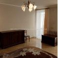 Продам квартиру, Клочковская ул. , 186Б , 3 кім., 71 м², капитальный ремонт 