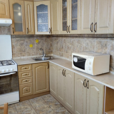 Продам квартиру, Клочковская ул. , 186Б , 3 кім., 71 м², капитальный ремонт 