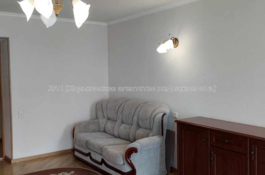 Продам квартиру, Клочковская ул. , 186Б , 3 кім., 71 м², капитальный ремонт 