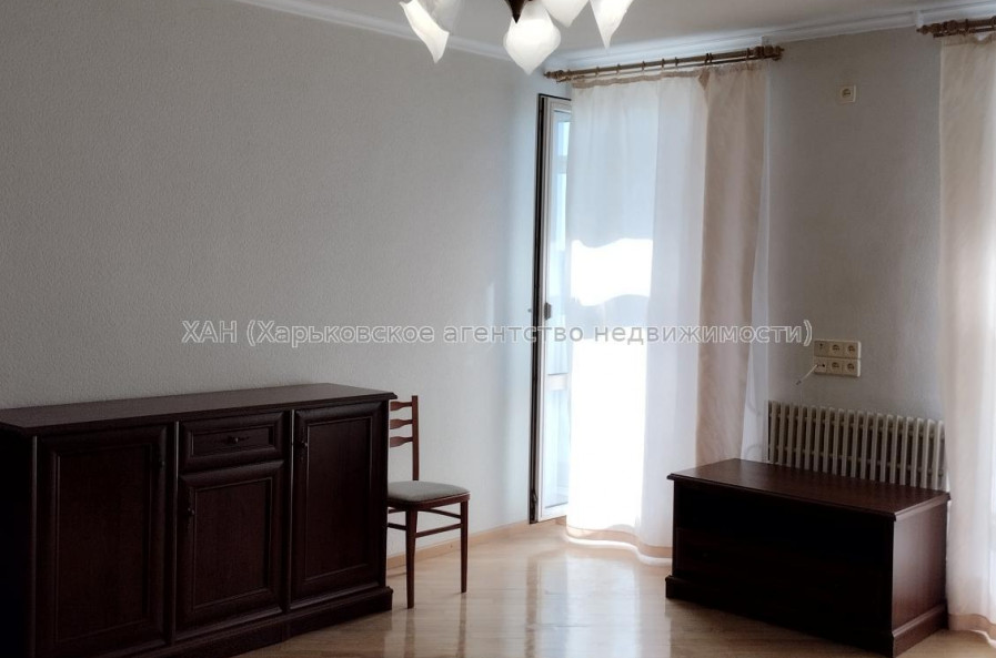 Продам квартиру, Клочковская ул. , 186Б , 3 кім., 71 м², капитальный ремонт 