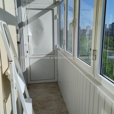 Продам квартиру, Клочковская ул. , 186Б , 3 кім., 71 м², капитальный ремонт 