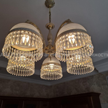 Продам квартиру, Науки просп. , 2  ком., 101.80 м², авторский дизайн 