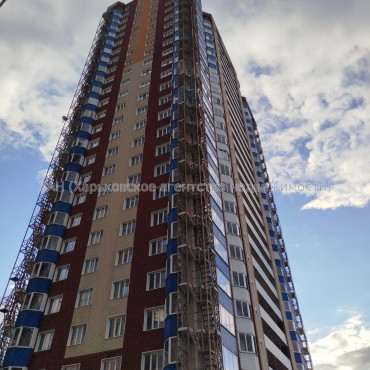 Продам квартиру, Науки просп. , 2  ком., 101.80 м², авторский дизайн 