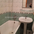 Сдам квартиру, Юбилейный просп. , 1  ком., 35 м², капитальный ремонт 