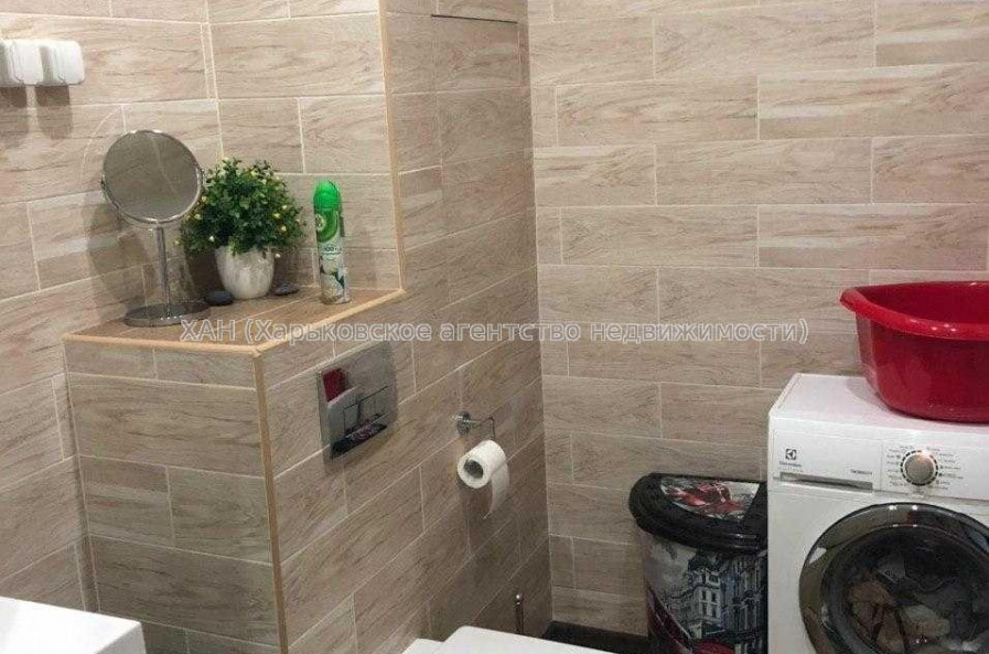 Продам квартиру, Победы просп. , 1 кім., 50 м², евроремонт 