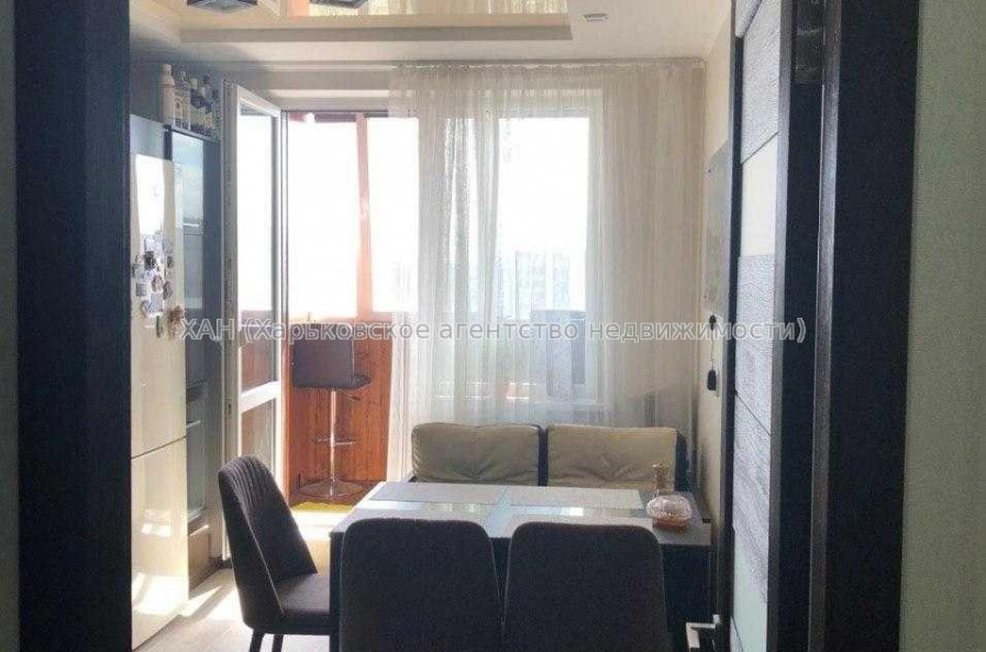 Продам квартиру, Победы просп. , 1 кім., 50 м², евроремонт 
