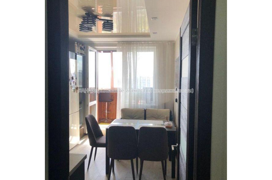 Продам квартиру, Победы просп. , 1 кім., 50 м², евроремонт 