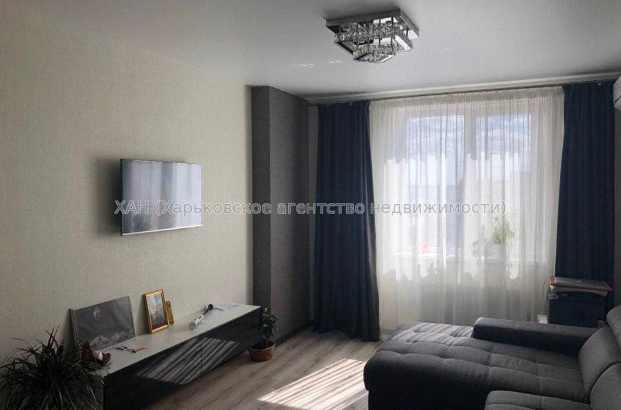 Продам квартиру, Победы просп. , 1 кім., 50 м², евроремонт 