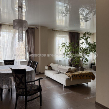 Продам квартиру, Данилевского ул. , 3 кім., 125 м², авторский дизайн 