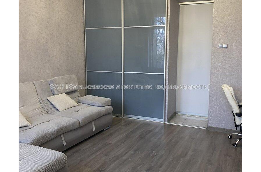 Продам квартиру, Владимирская ул. , 2  ком., 51 м², капитальный ремонт 