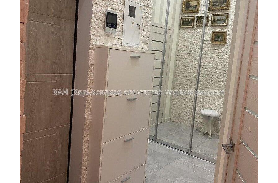 Продам квартиру, Владимирская ул. , 2  ком., 51 м², капитальный ремонт 