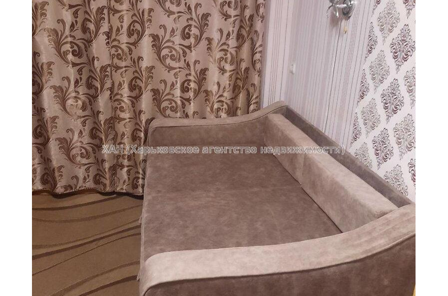 Продам квартиру, Библика ул. , 1 кім., 14 м², косметический ремонт 