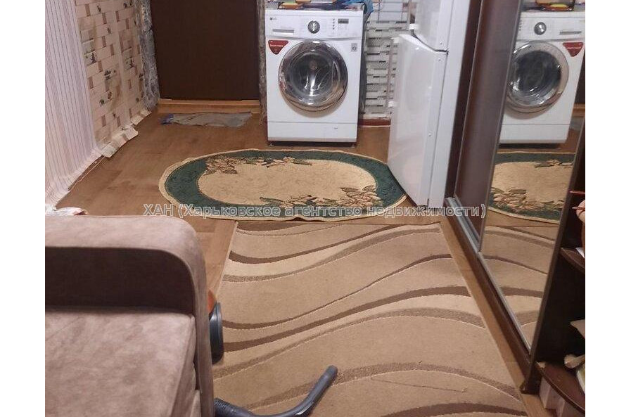 Продам квартиру, Библика ул. , 1 кім., 14 м², косметический ремонт 