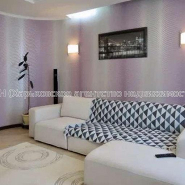 Продам квартиру, Лебединская ул. , 3  ком., 120 м², авторский дизайн 