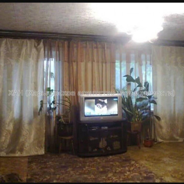 Продам квартиру, Шекспира ул. , 5  ком., 104 м², косметический ремонт 