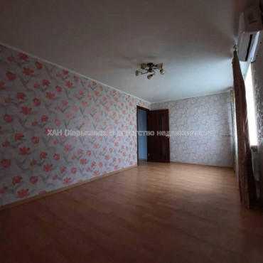 Продам квартиру, Георгия Тарасенко ул. , 1  ком., 34.50 м², капитальный ремонт 