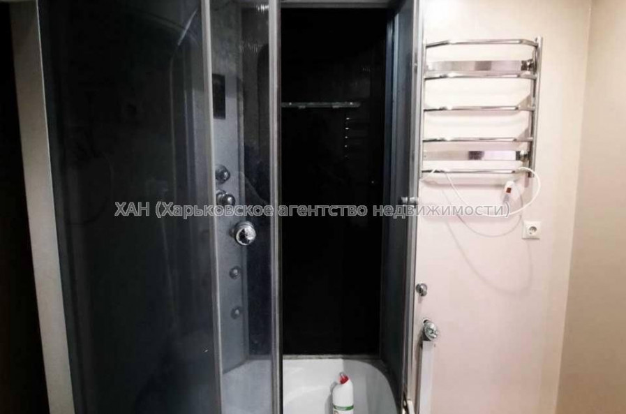Продам квартиру, Георгия Тарасенко ул. , 1  ком., 34.50 м², капитальный ремонт 
