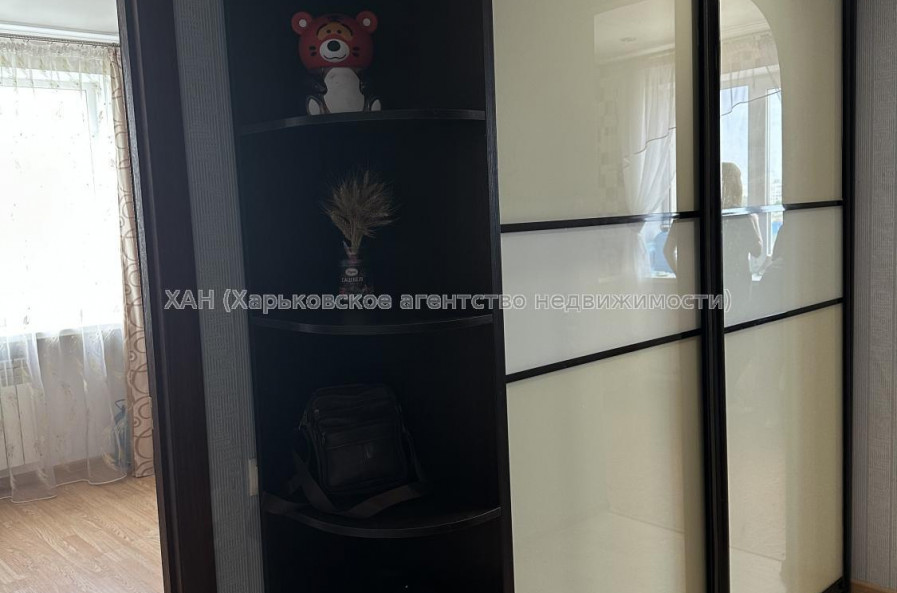 Продам квартиру, Георгия Тарасенко ул. , 1 кім., 34.50 м², капитальный ремонт 