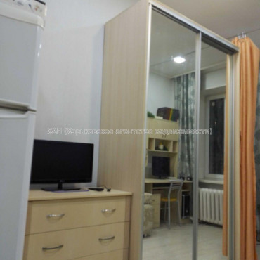 Продам квартиру, Гуданова ул. , 1  ком., 21.50 м², евроремонт 