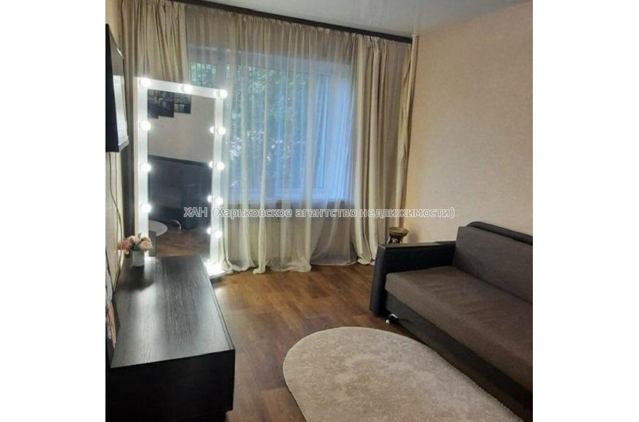 Продам квартиру, Морозова ул. , 1 кім., 30 м², капитальный ремонт 
