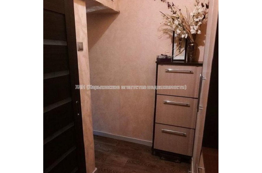Продам квартиру, Морозова ул. , 1 кім., 30 м², капитальный ремонт 