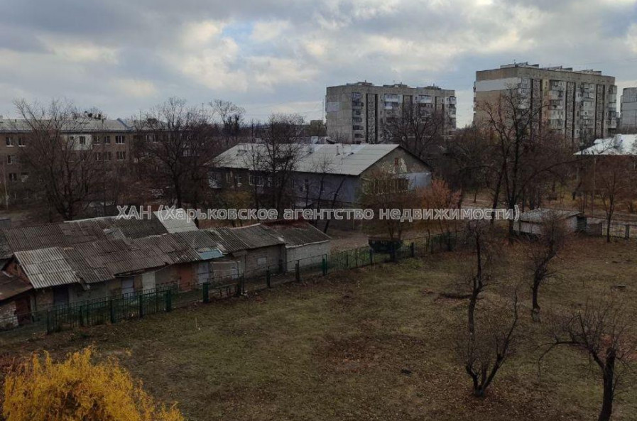 Продам квартиру, Дизельная ул. , 2 кім., 50 м², без внутренних работ 