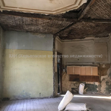 Продам квартиру, Ващенковский пер. , 3 кім., 90 м², без ремонта 
