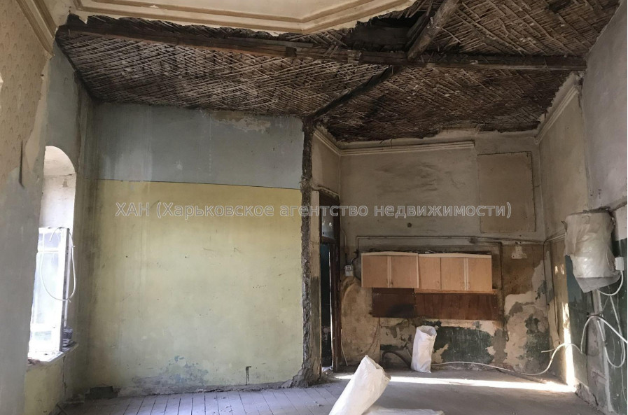 Продам квартиру, Ващенковский пер. , 3 кім., 90 м², без ремонта 