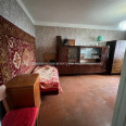 Продам квартиру, Гвардейцев Широнинцев ул. , 1  ком., 33 м², советский ремонт 