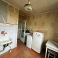 Продам квартиру, Гвардейцев Широнинцев ул. , 1 кім., 33 м², советский ремонт 