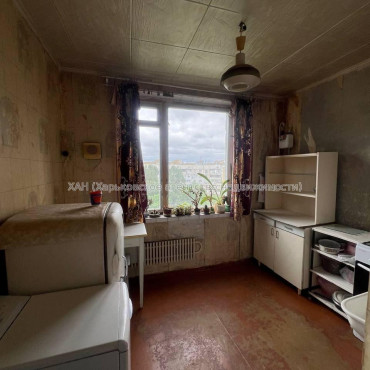 Продам квартиру, Гвардейцев Широнинцев ул. , 1  ком., 33 м², советский ремонт 