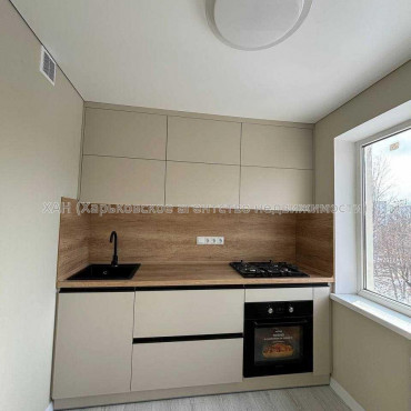 Продам квартиру, Отакара Яроша ул. , 2 кім., 46 м², евроремонт 