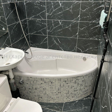 Продам квартиру, Отакара Яроша ул. , 2 кім., 46 м², евроремонт 