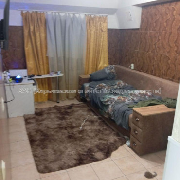 Продам квартиру, Большая Панасовская ул. , 1 кім., 27 м², косметический ремонт 