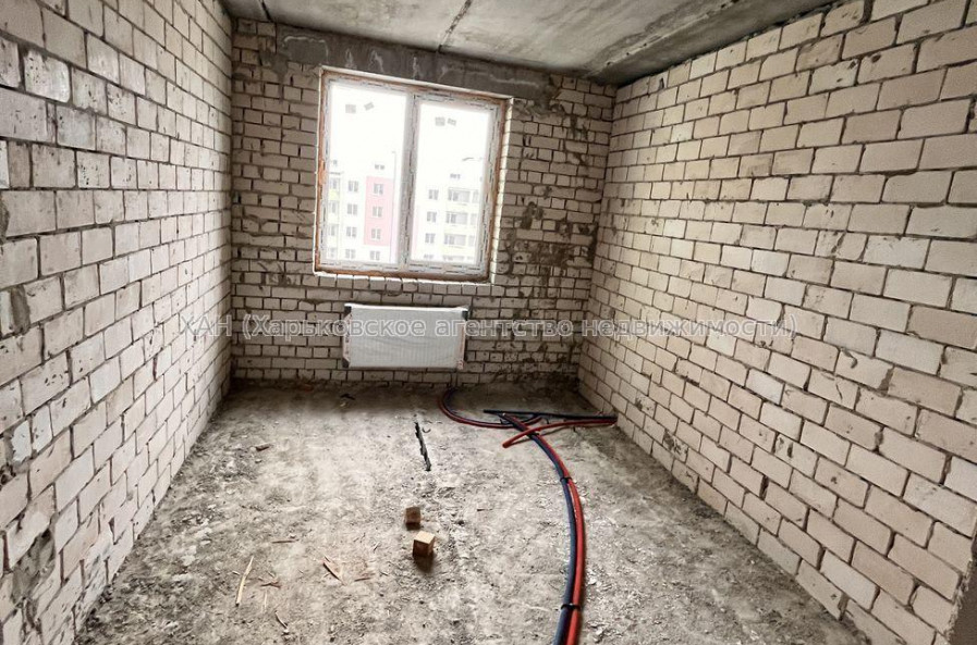 Продам квартиру, Мира ул. , 2  ком., 56 м², без внутренних работ 