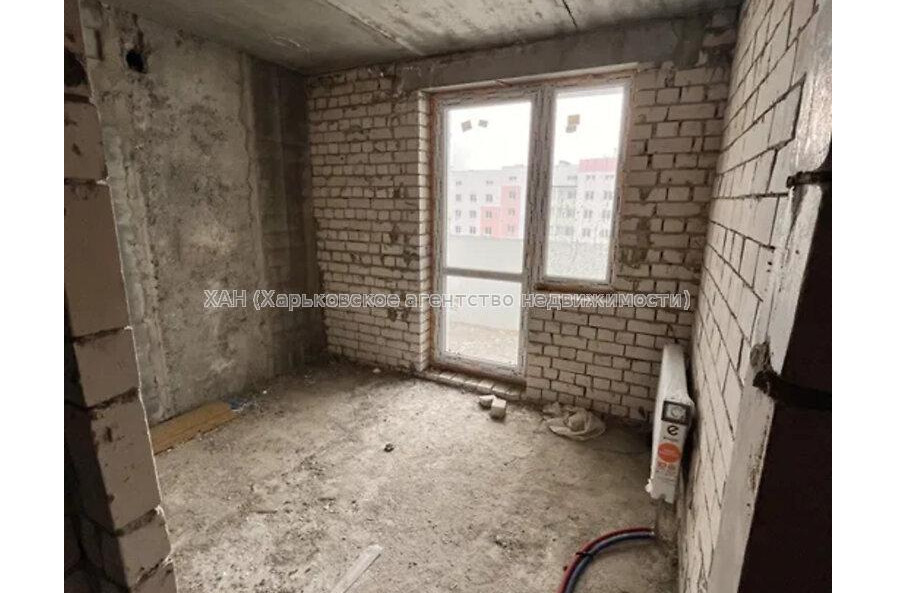 Продам квартиру, Мира ул. , 2  ком., 56 м², без внутренних работ 