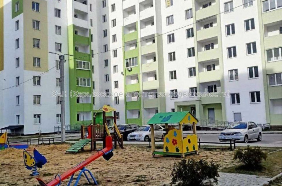 Продам квартиру, Мира ул. , 2  ком., 56 м², без внутренних работ 
